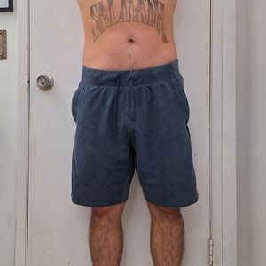 Gymshark 8" Chalk Shorts